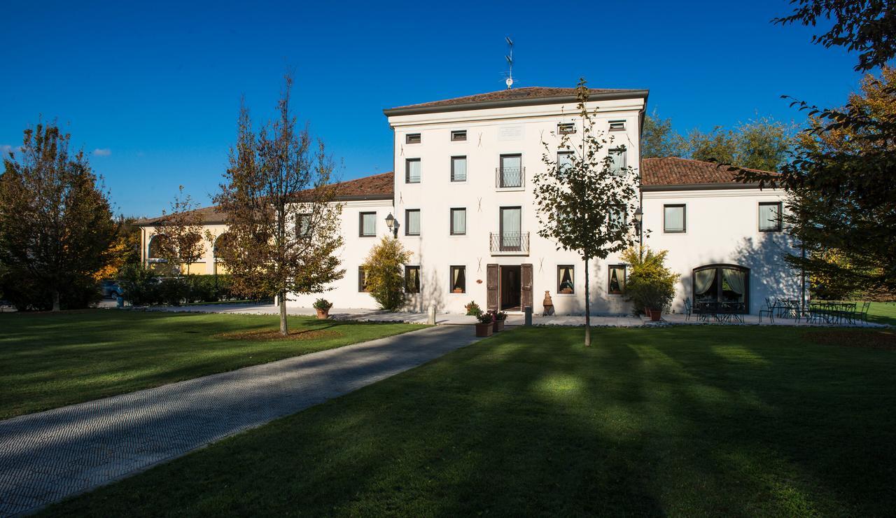 Hotel Villa Dei Carpini Oderzo Eksteriør bilde